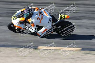 media/Jan-16-2026-CVMA Friday Practice (Fri) [[6f2bf47531]]/3-Racer 2/Session 2 Bowl Entry Pans/